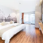 Tinghai Boutique Hostel